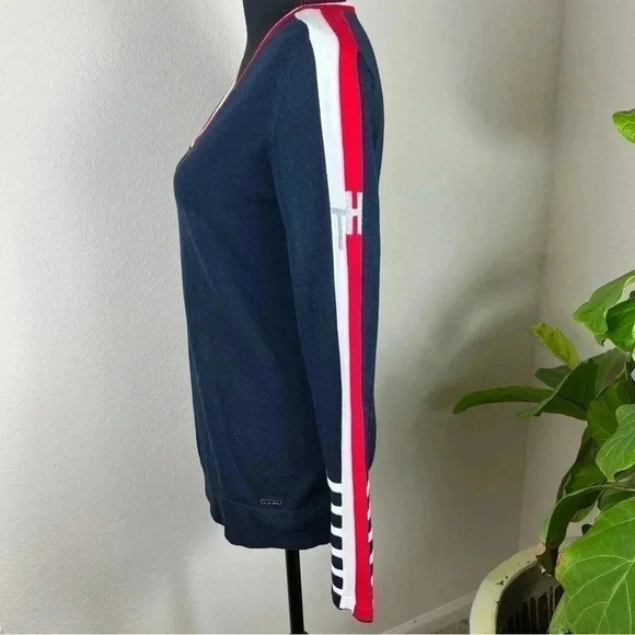 Tommy Hilfiger Woman’s RWB Lightweight V-Neck Sweater Top Size Small - Picture 5 of 11